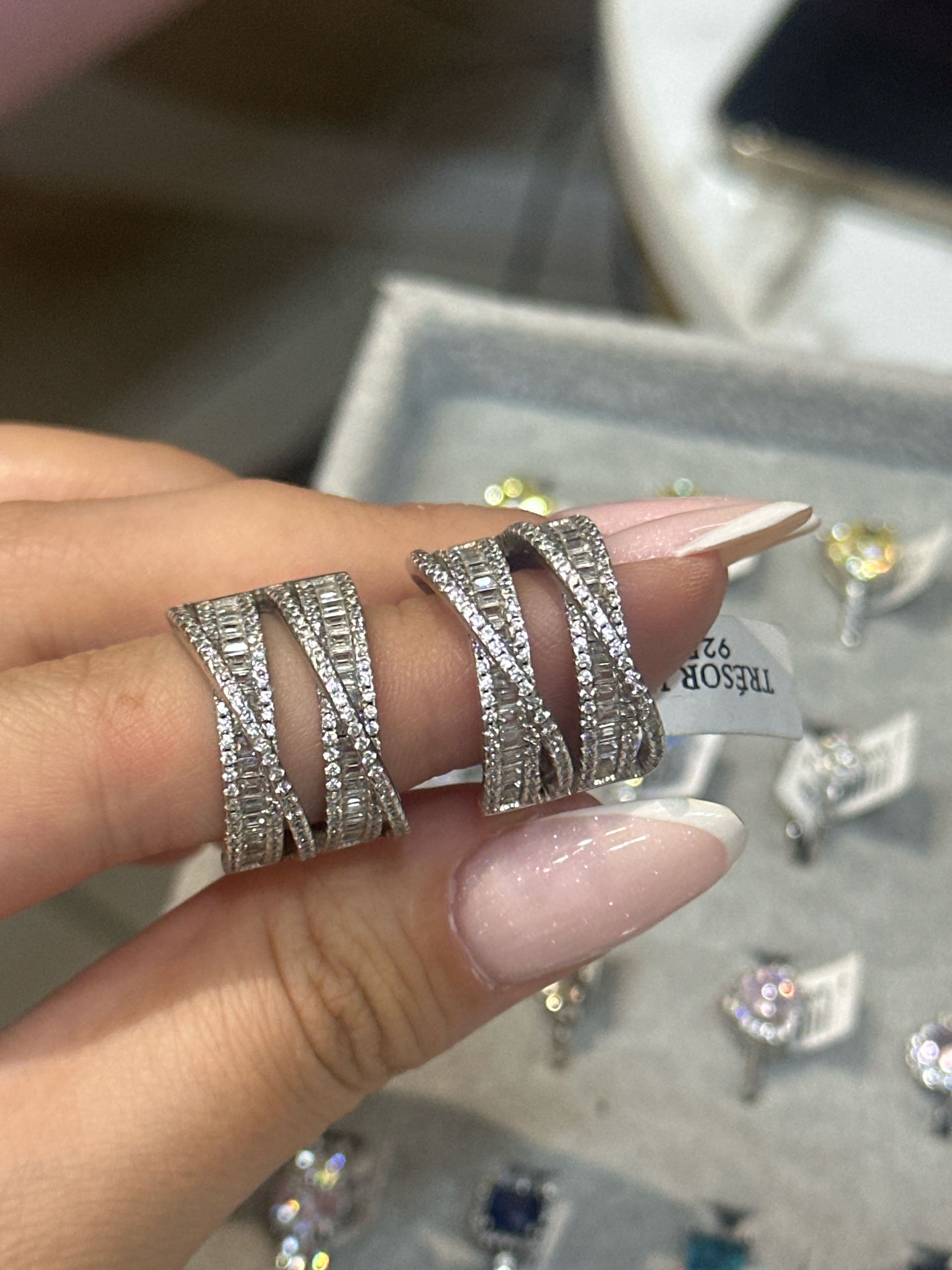 колцьо массивный р17