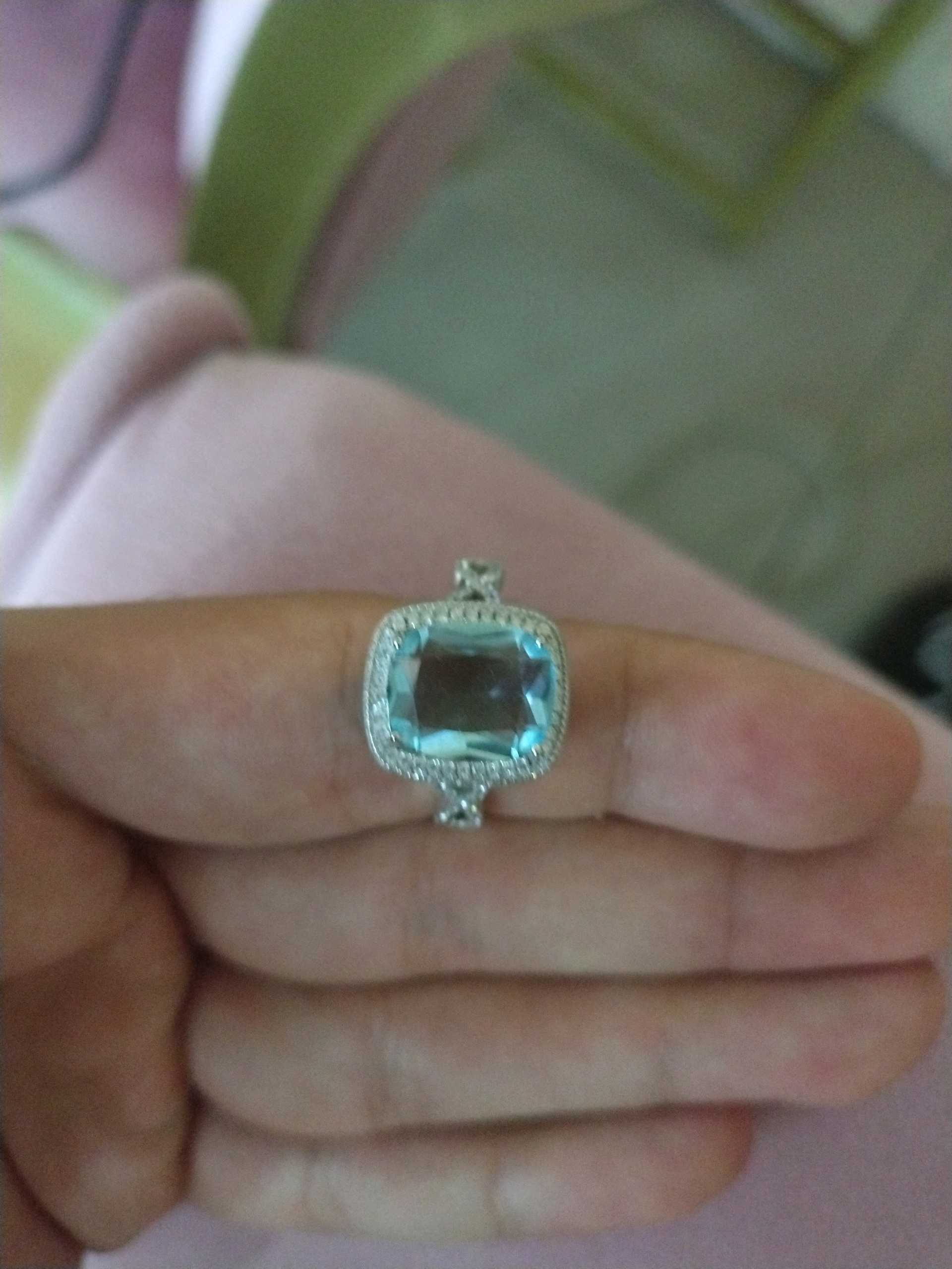 Кольцо светло голубой р19