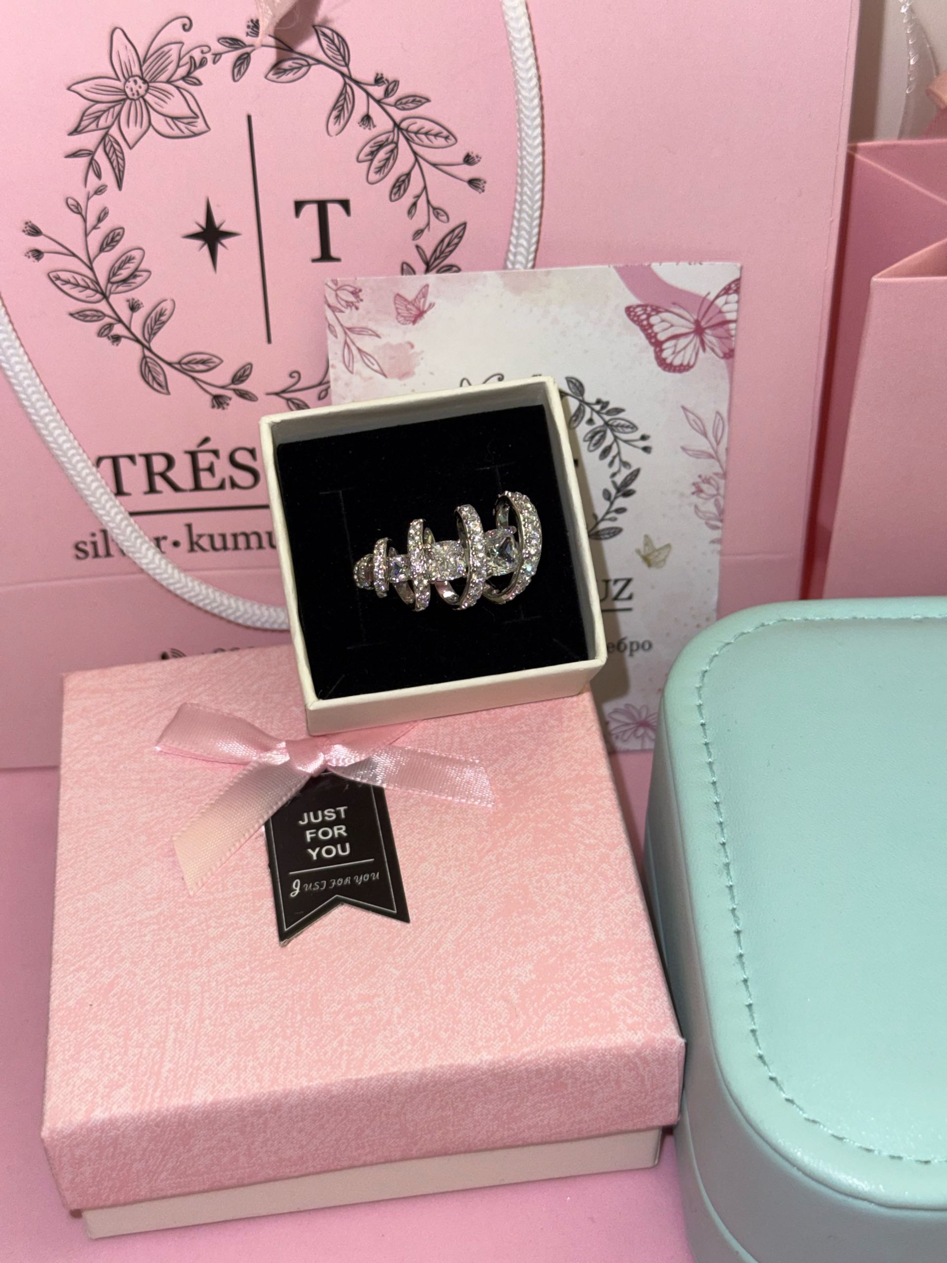 кольцо к508  массивное / 17