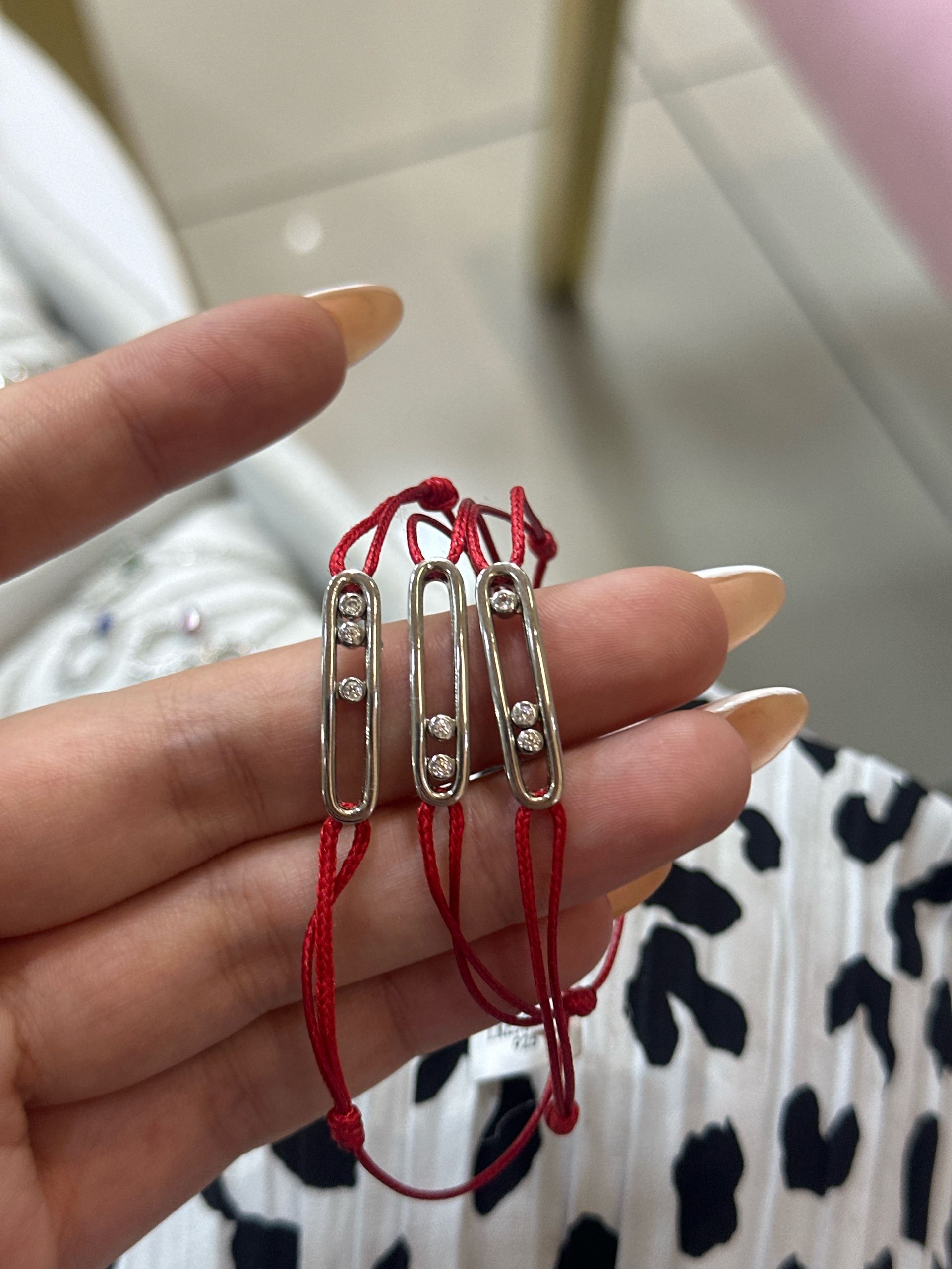 браслет мессика нитка красный без камней