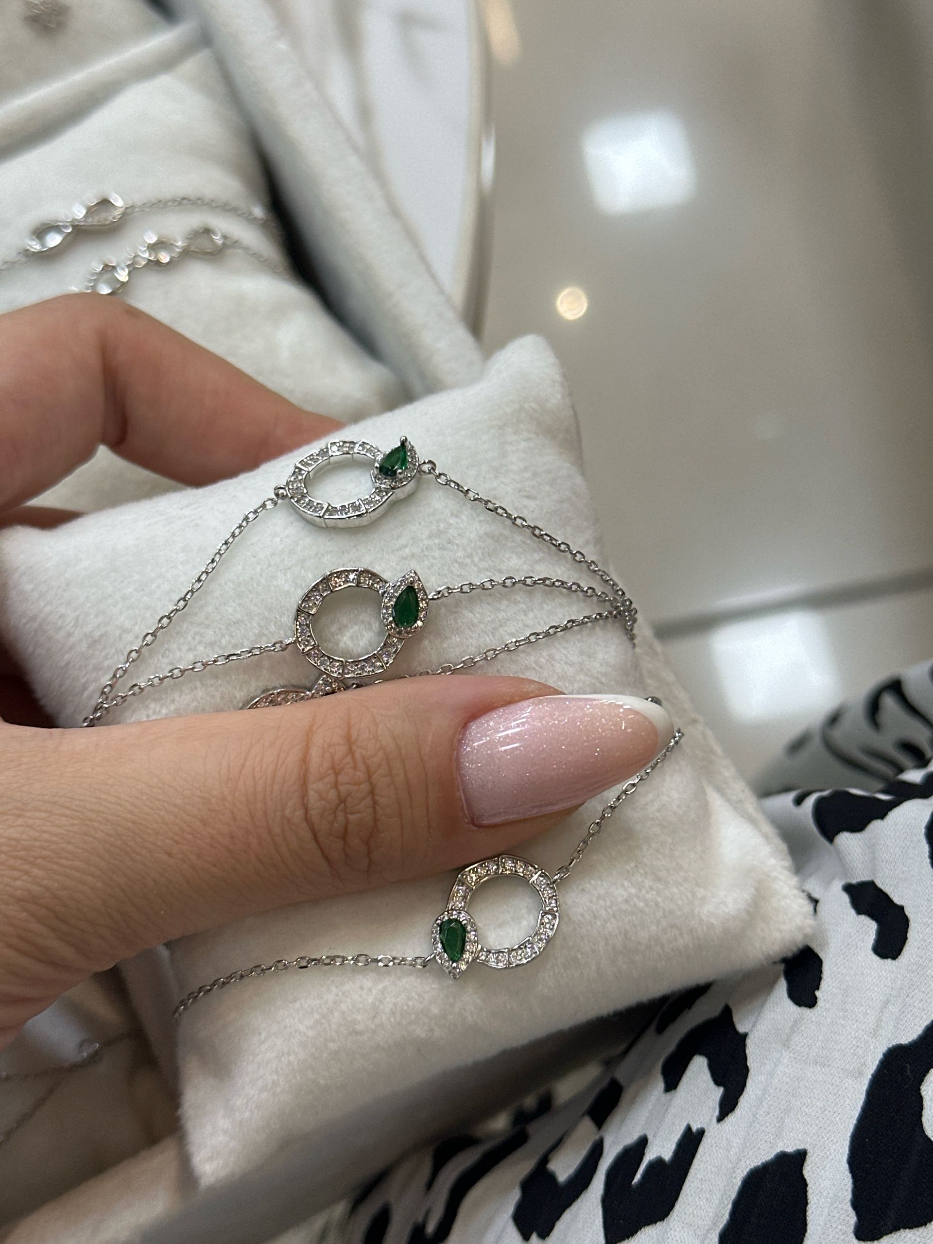 браслет Булгари зеленый