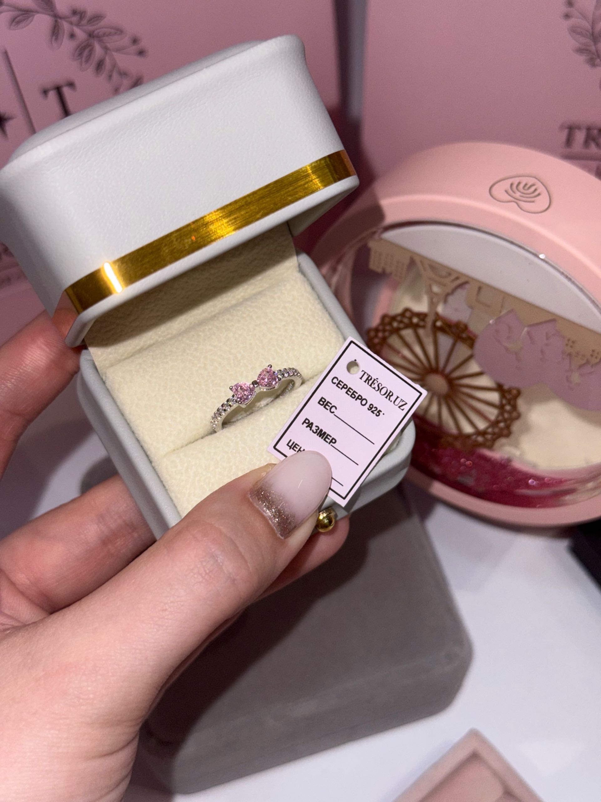 кольцо к1006 р16,5 розовое бантик