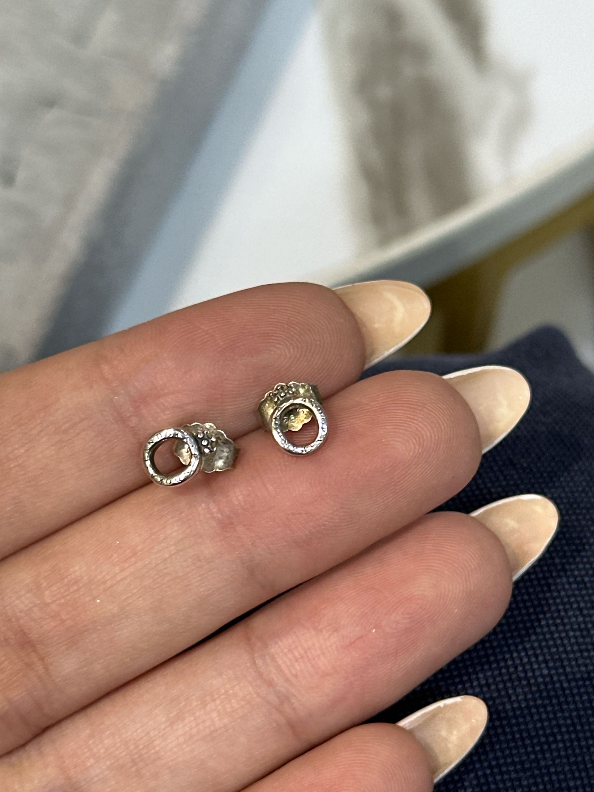 Зире гвзд Пандора