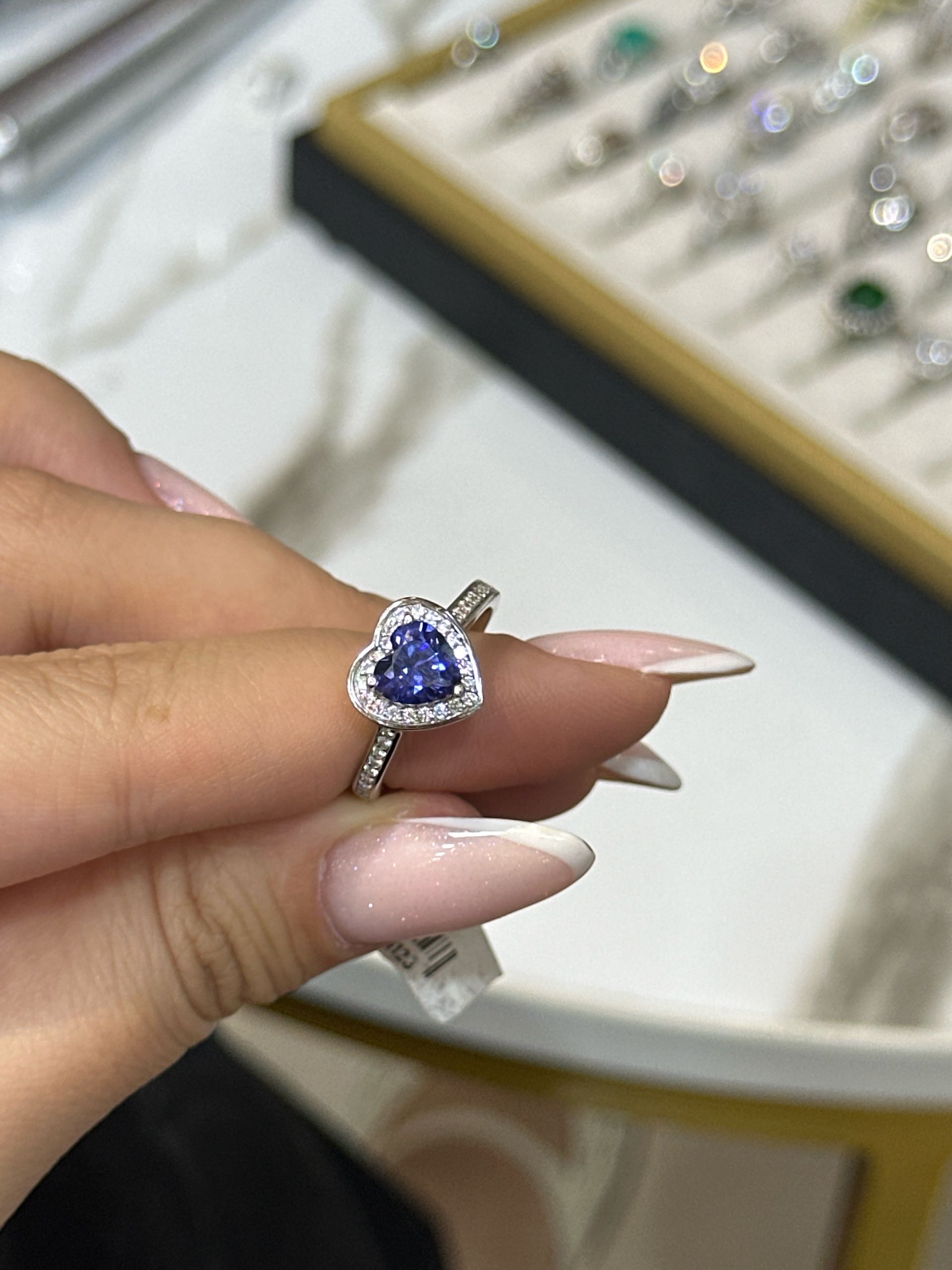 кольцо Титаник р18