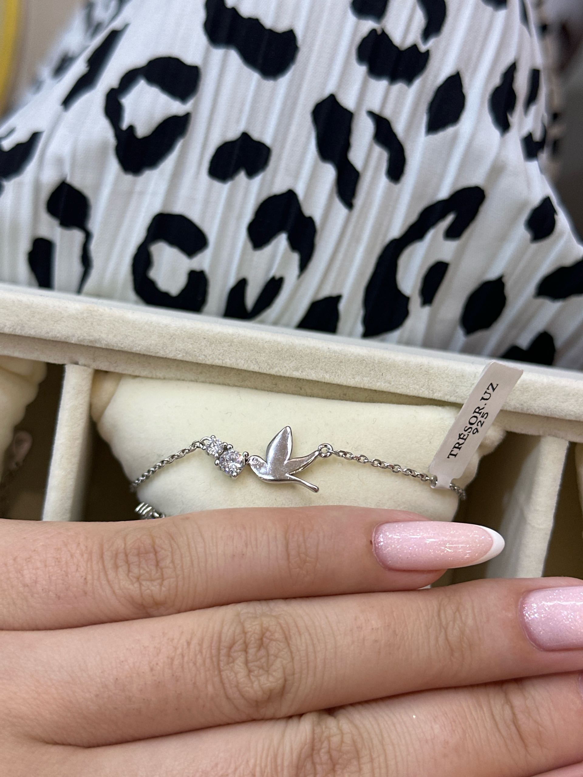 браслет ласточка