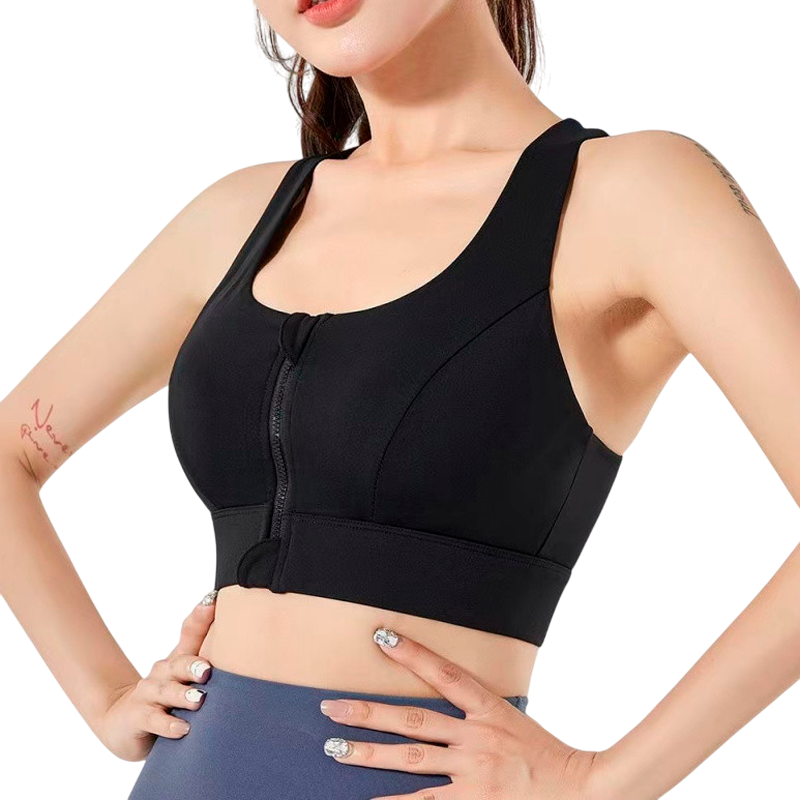 Топ с замком спереди 