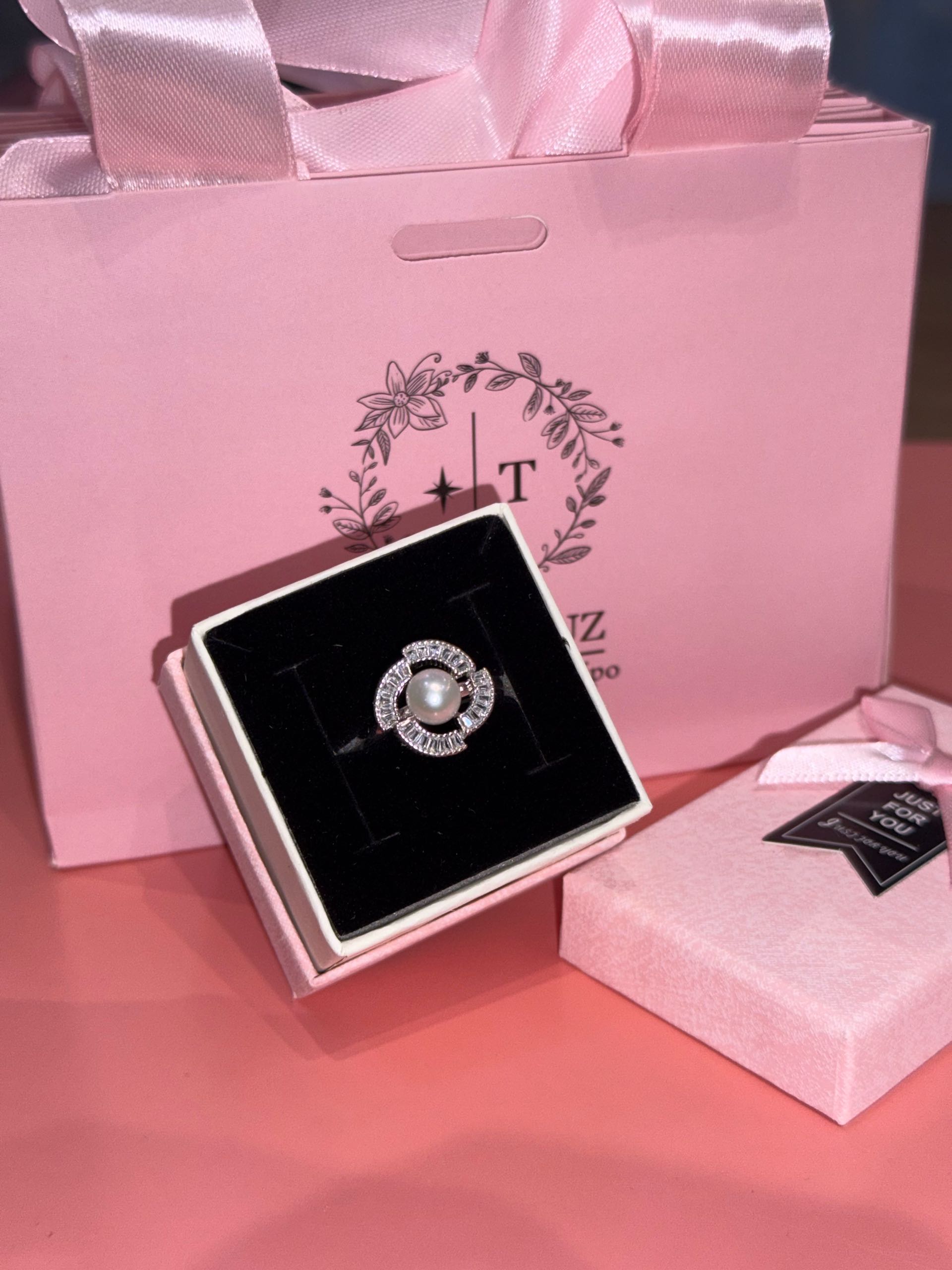 кольцо к501 жемчуг р18-19