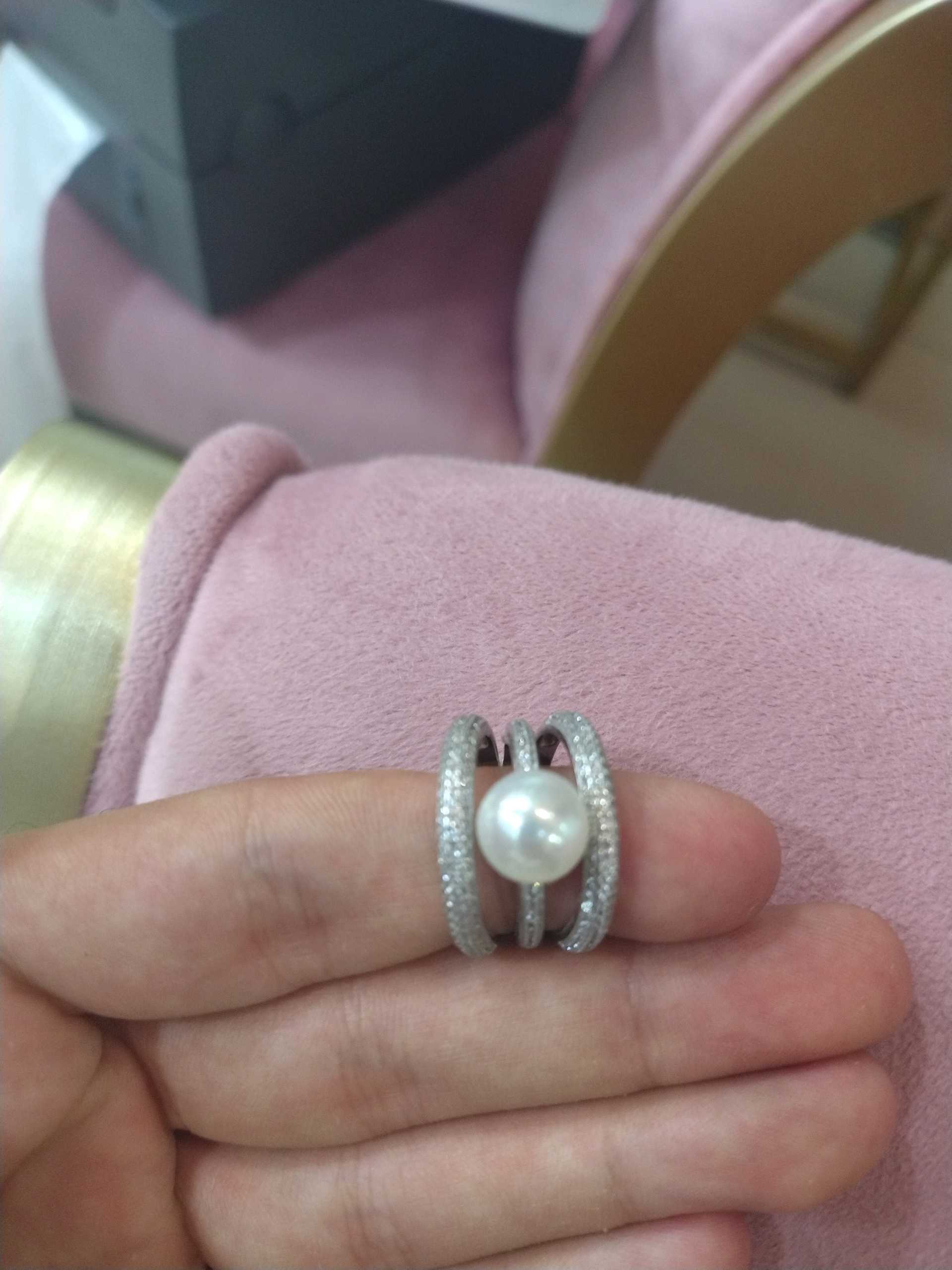 Кольцо с жемчугом  р18