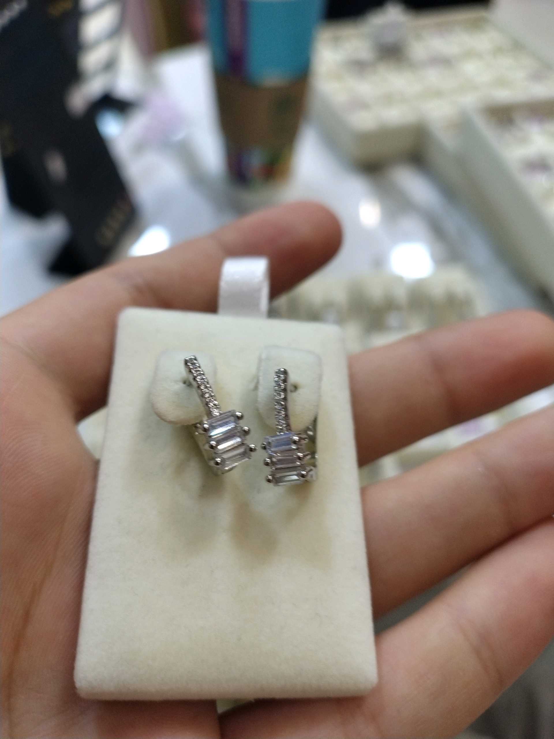 Зире под брилиант