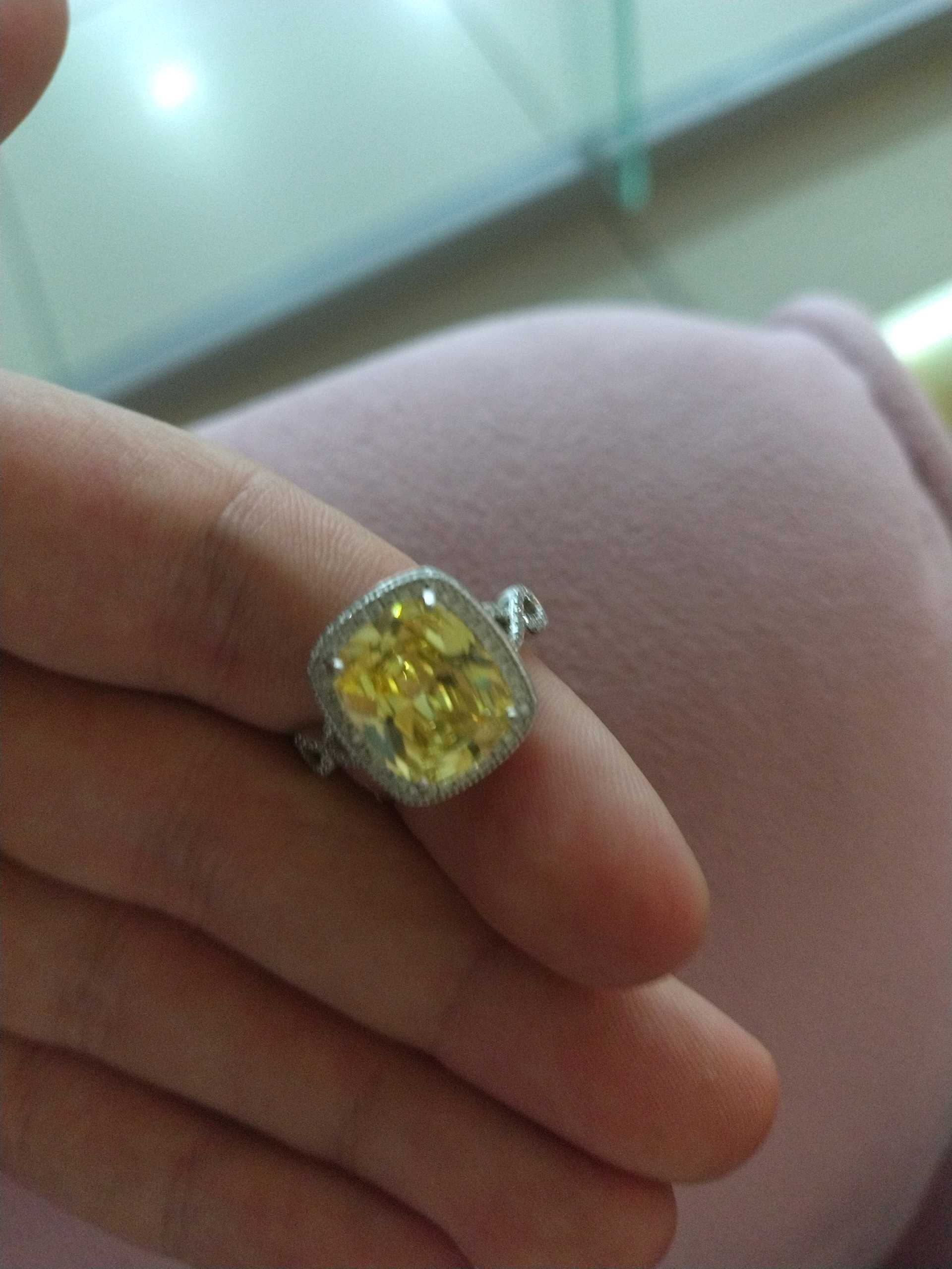 Кольцо жёлтый р19