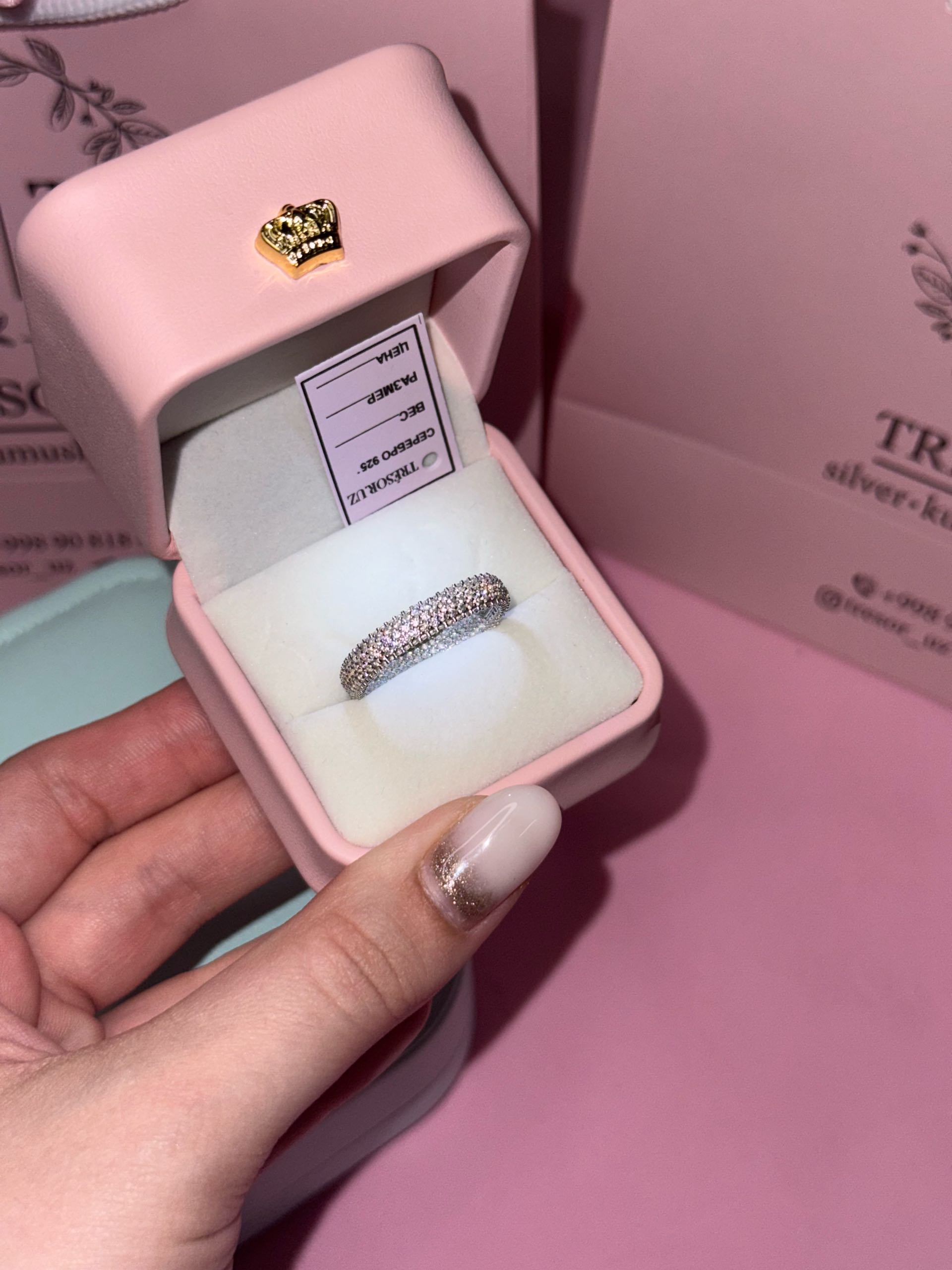 кольцо люкс дорожка квадрат / 19