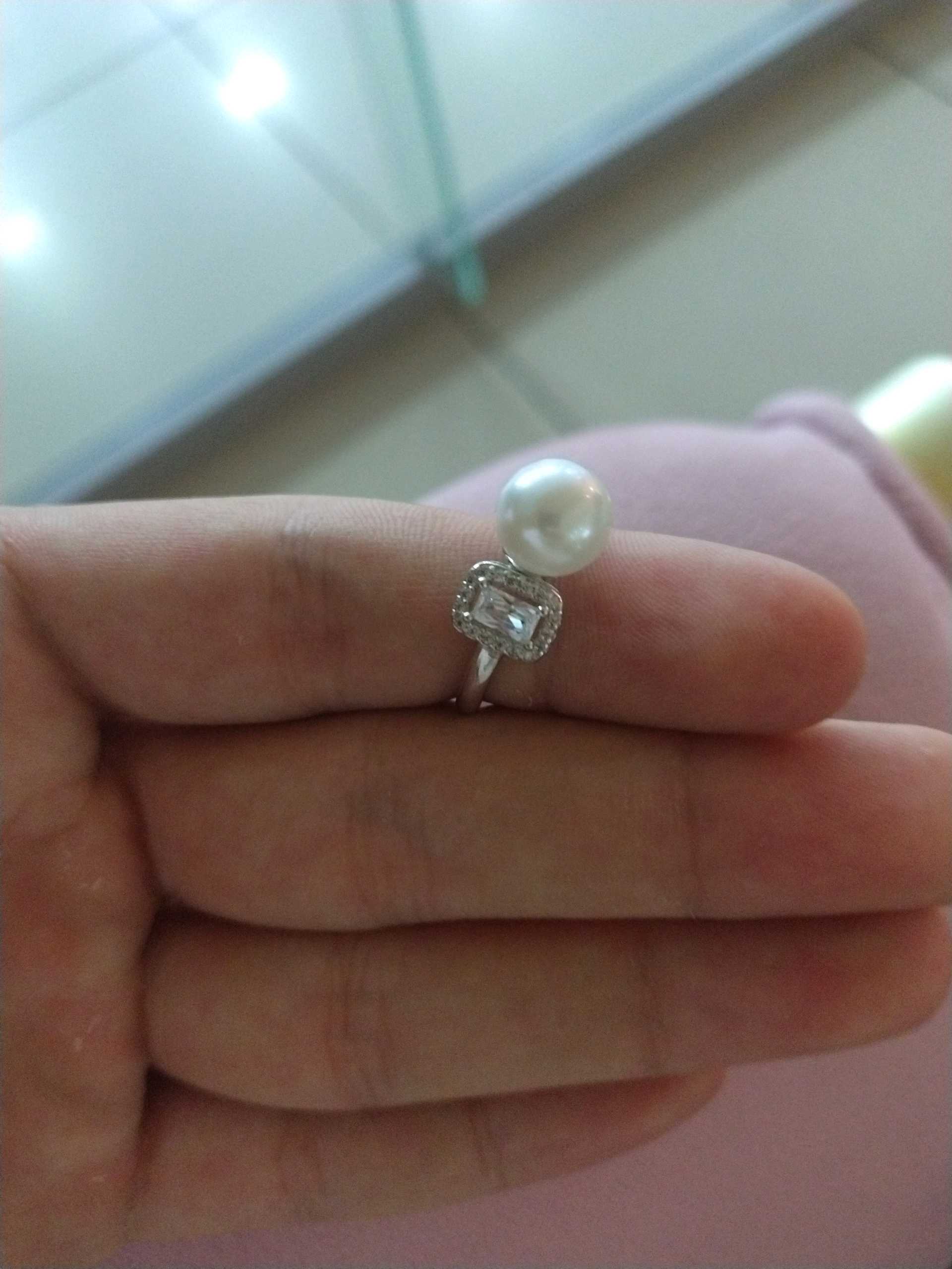 Кольцо с жемчугом р19