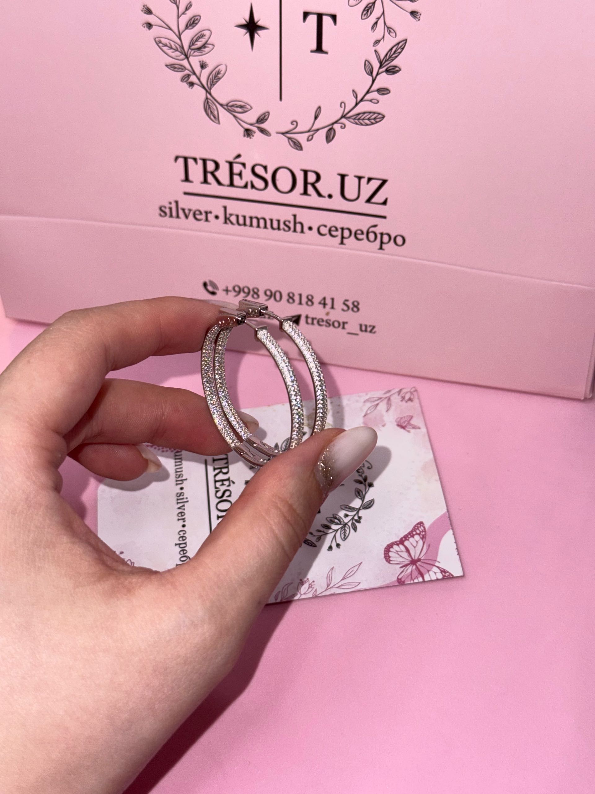 серьги кольца с россыпью цирконов