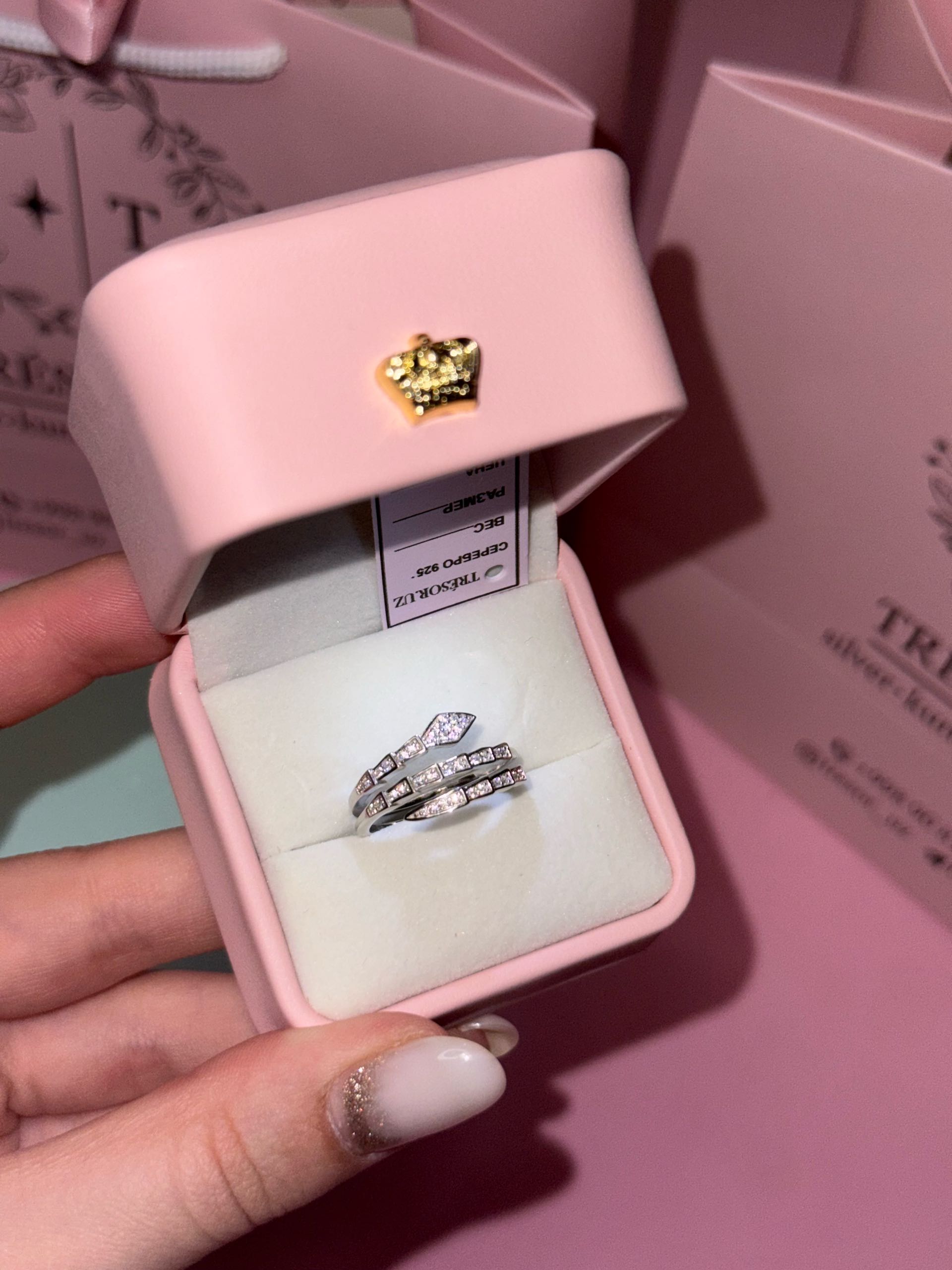 кольцо змейка двойная / 17