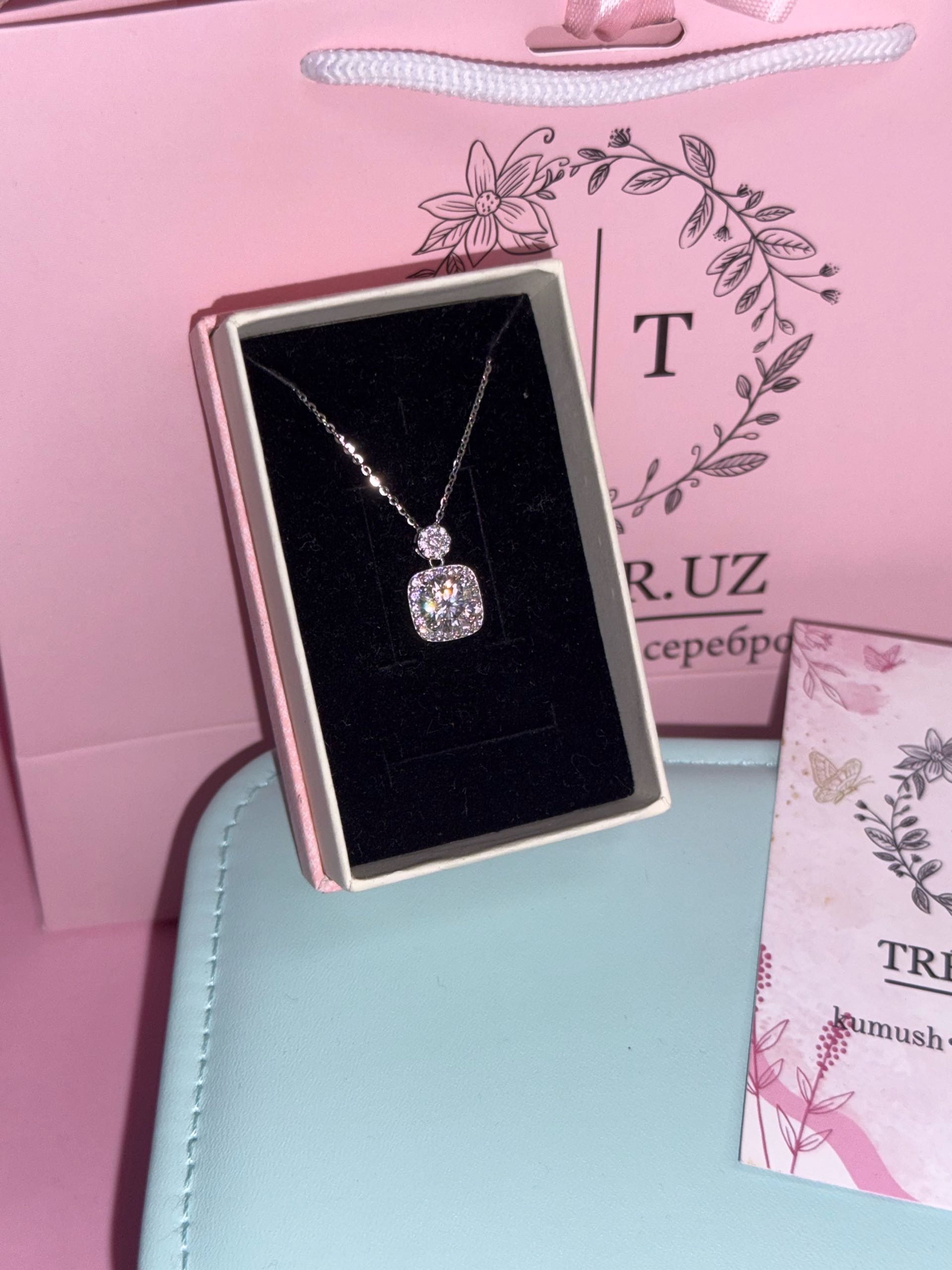 ц272 подвеска муассанит 2кт