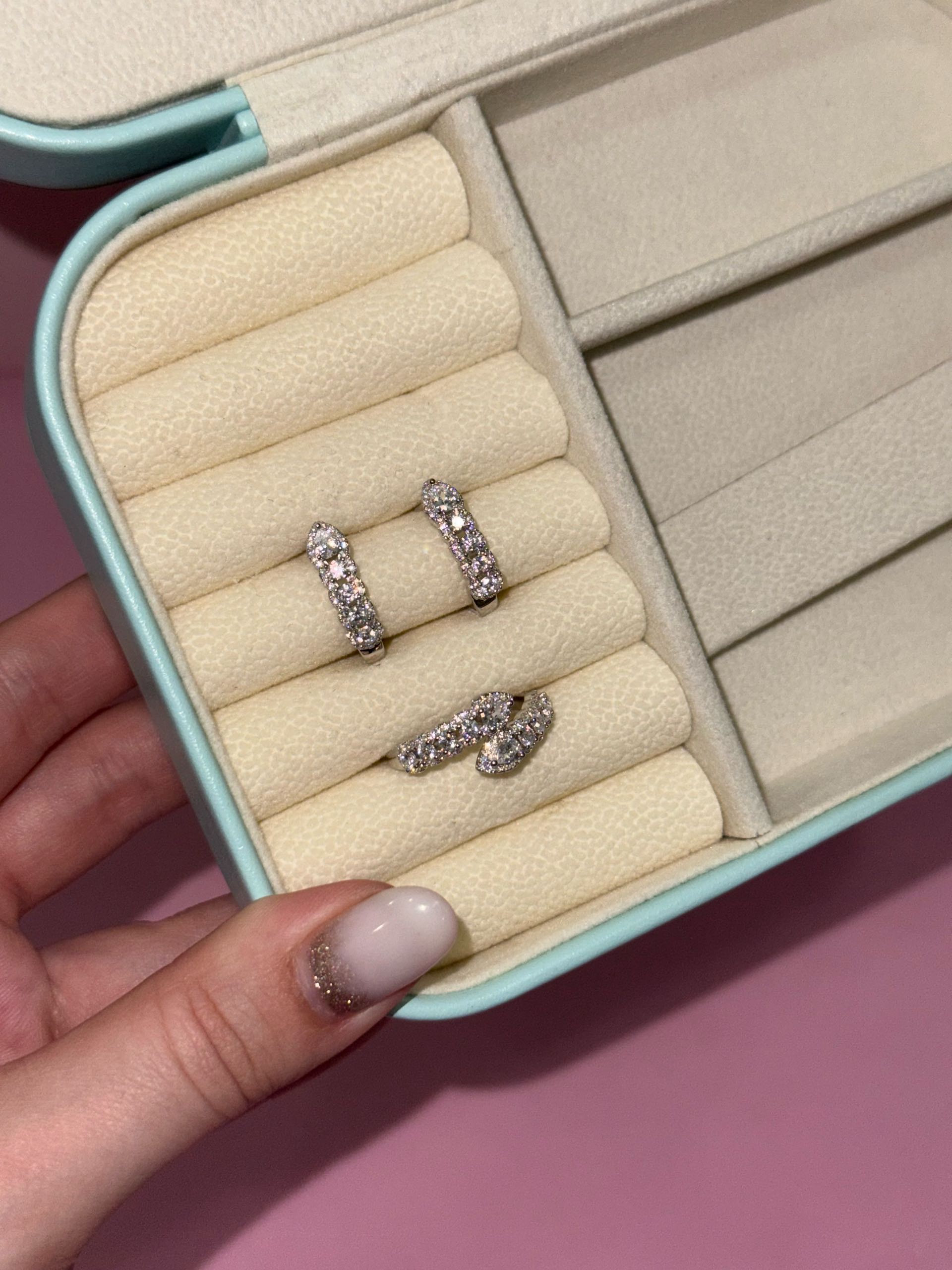 комплект змейка с камушками / 17