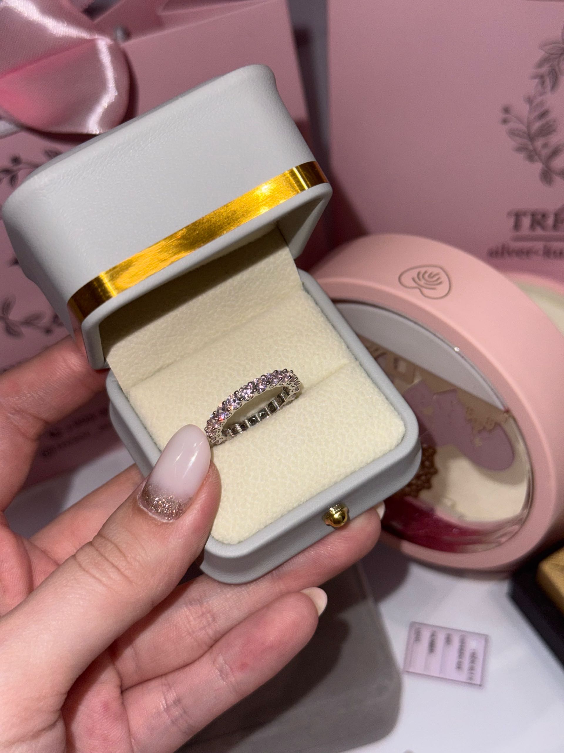 кольцо к1005 р16,5 розовое