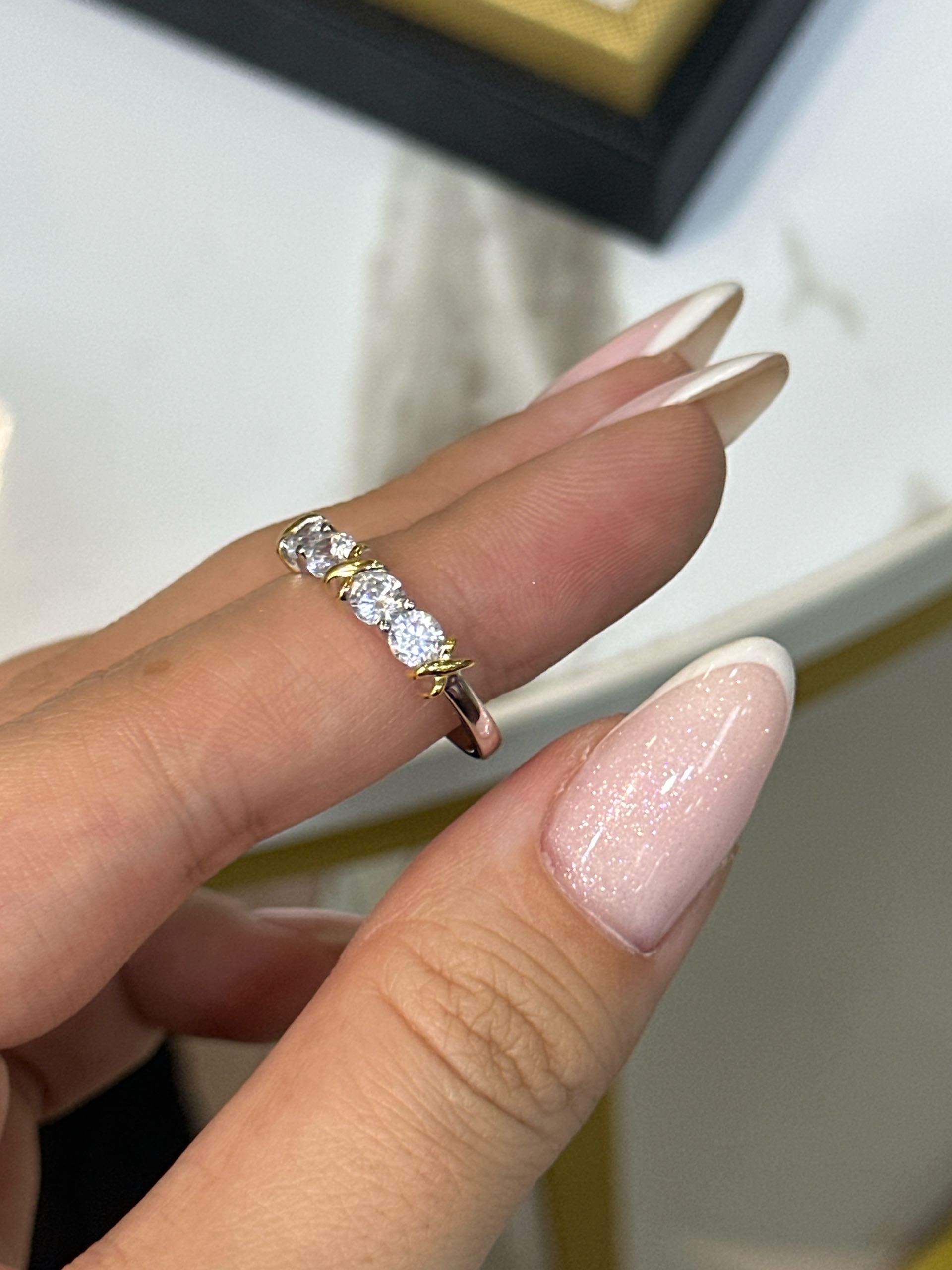 кольцо Тиффани р18