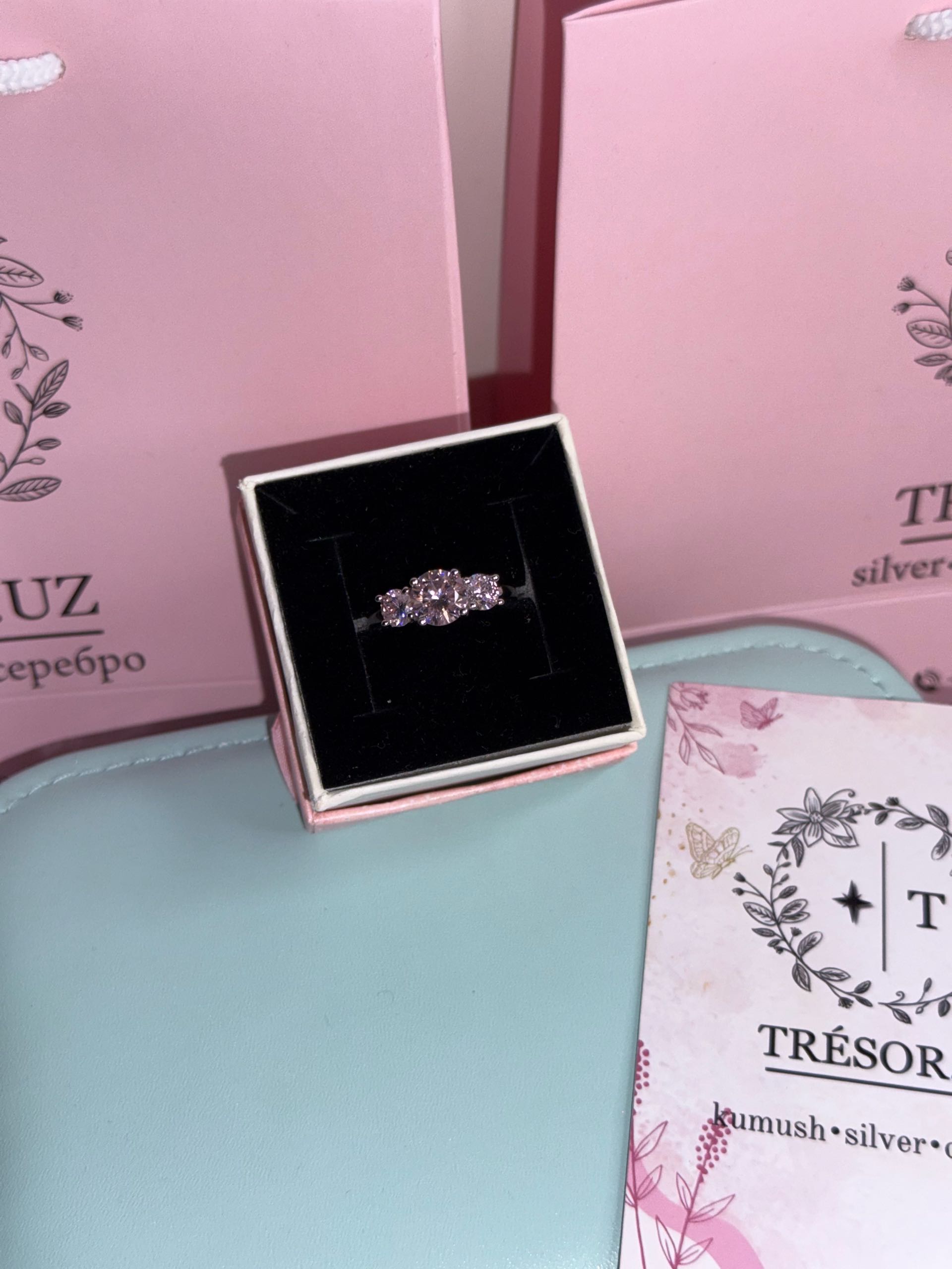 кольцо к435 розовое / 16,5