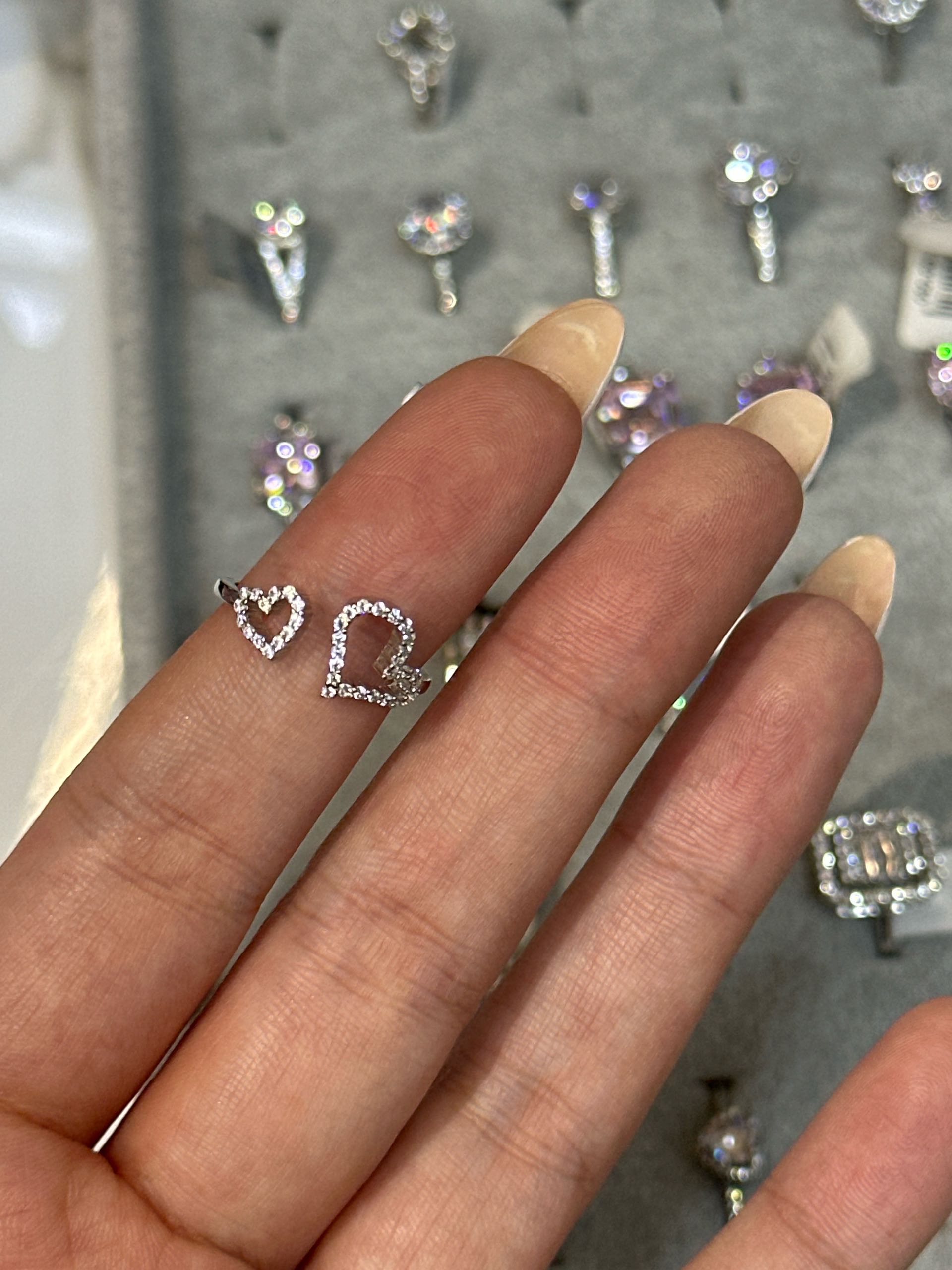 кольцо сердечко рег