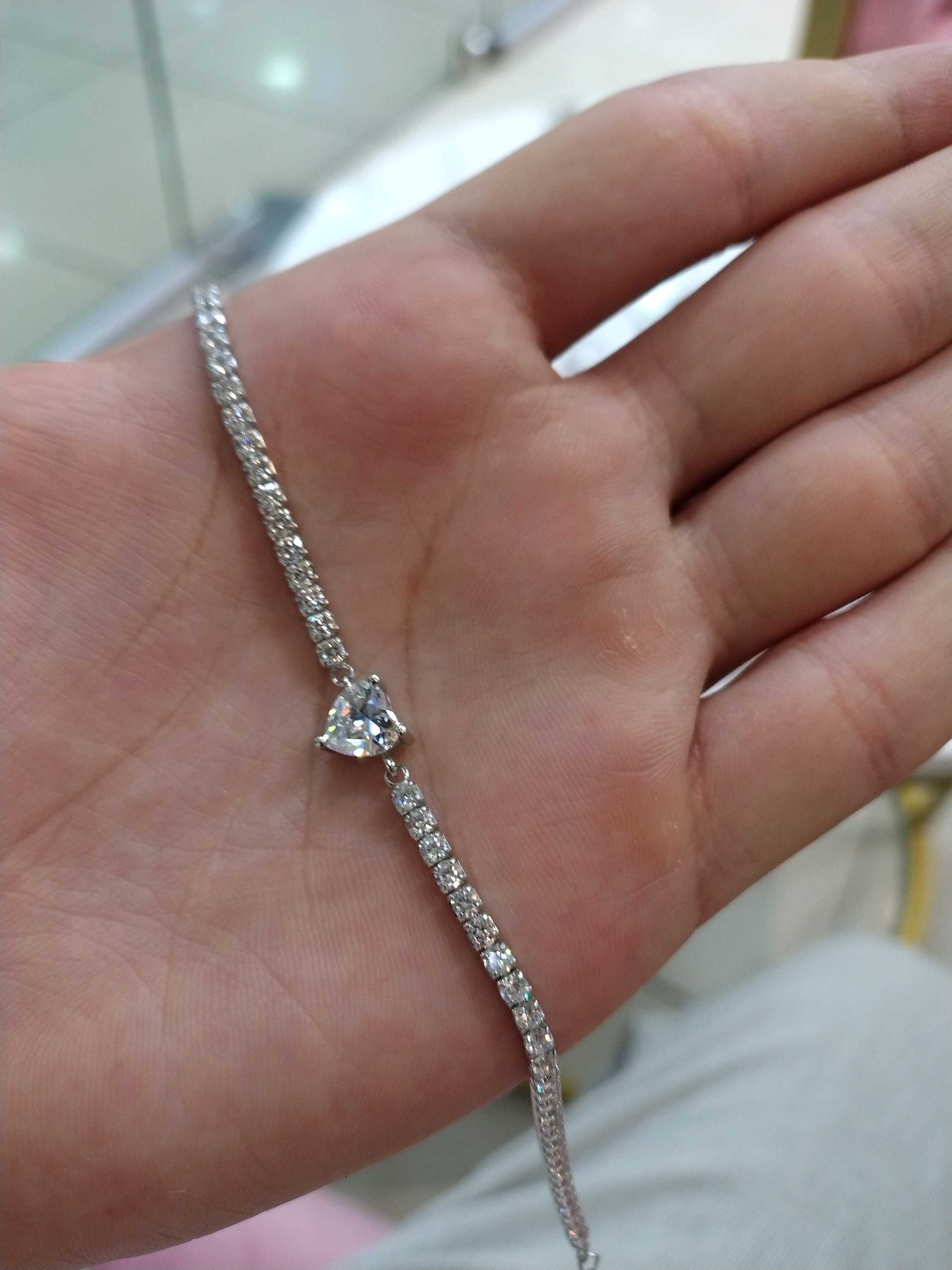 Сердечко белый