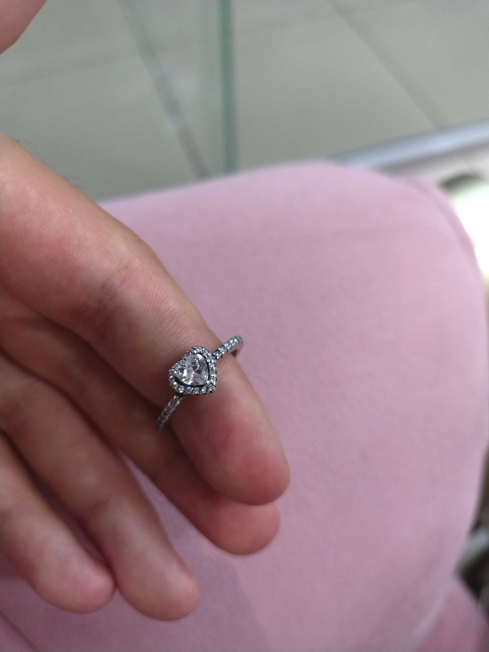 Кольцо пандора белый р17.5