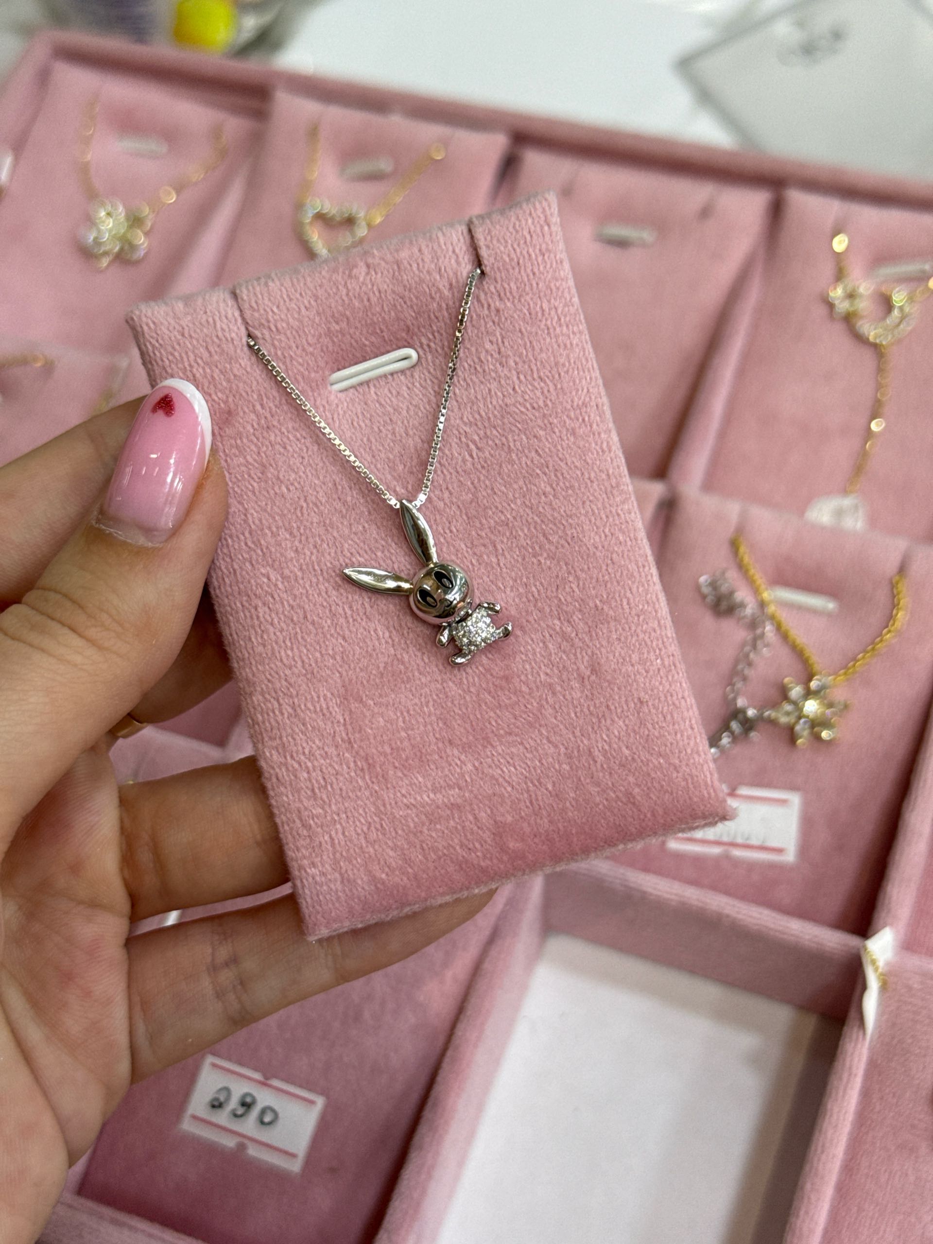 цепочка зайчик