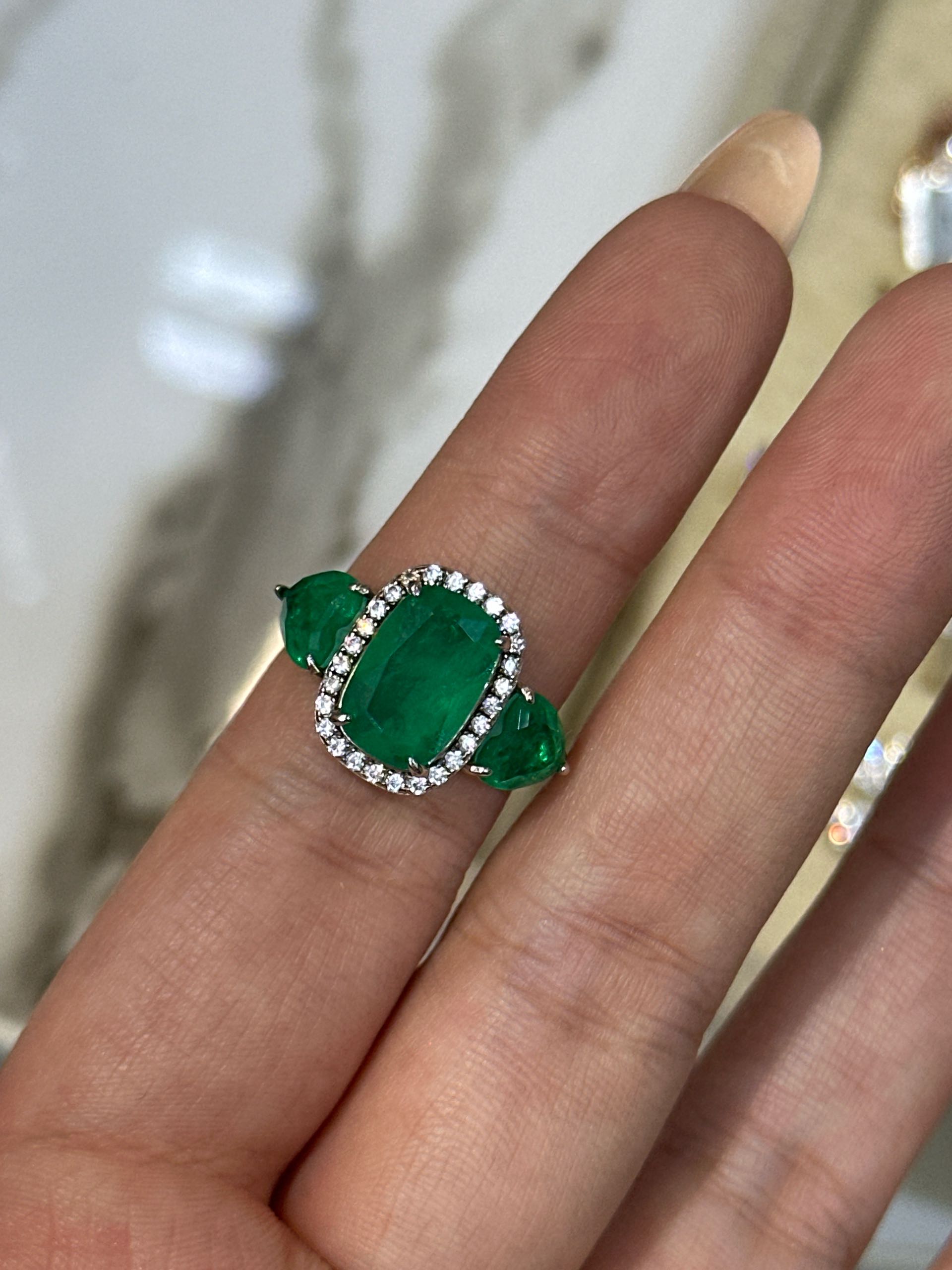 колцьо изумруд р17.5