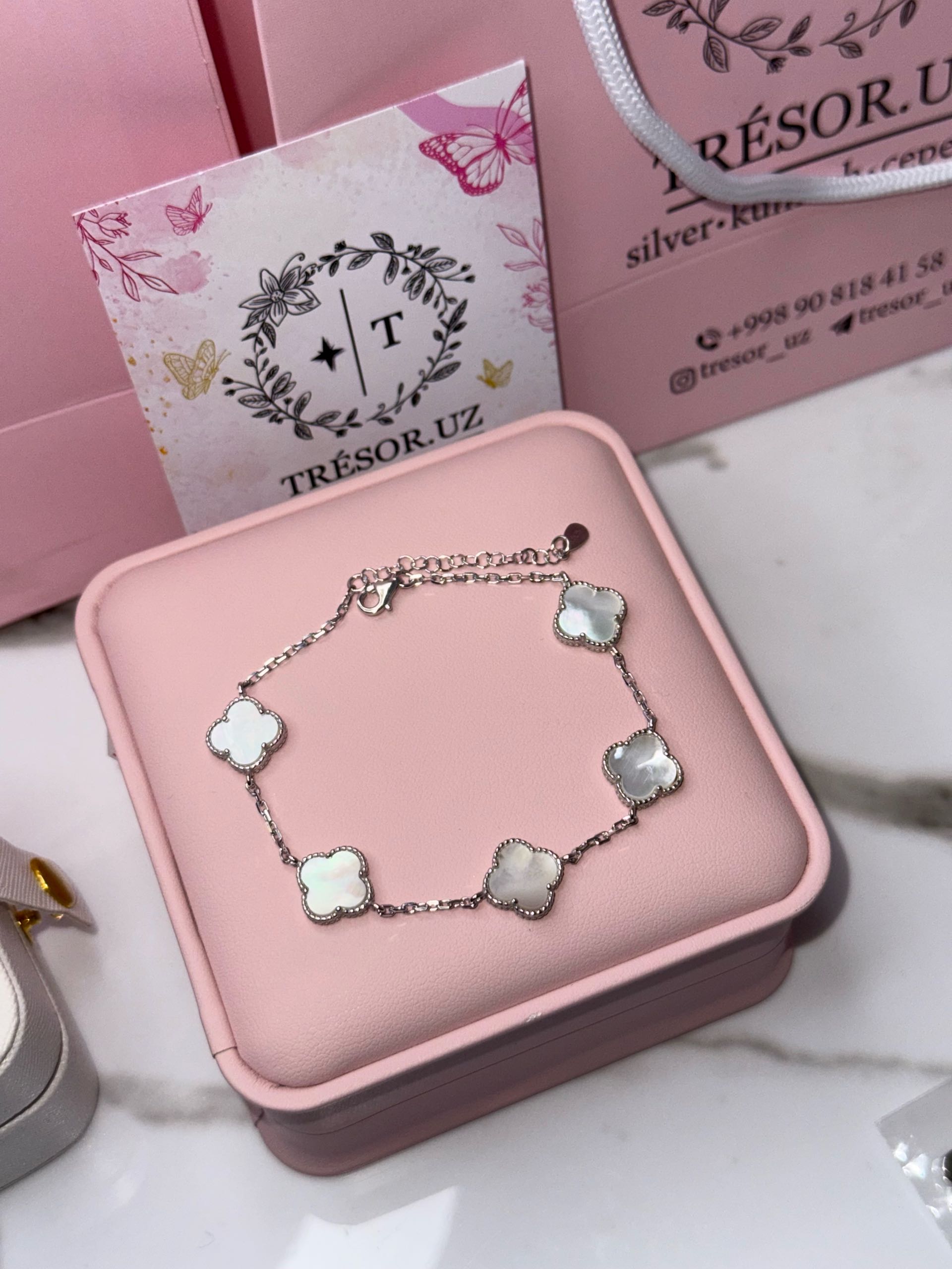 браслет ванклиф белый