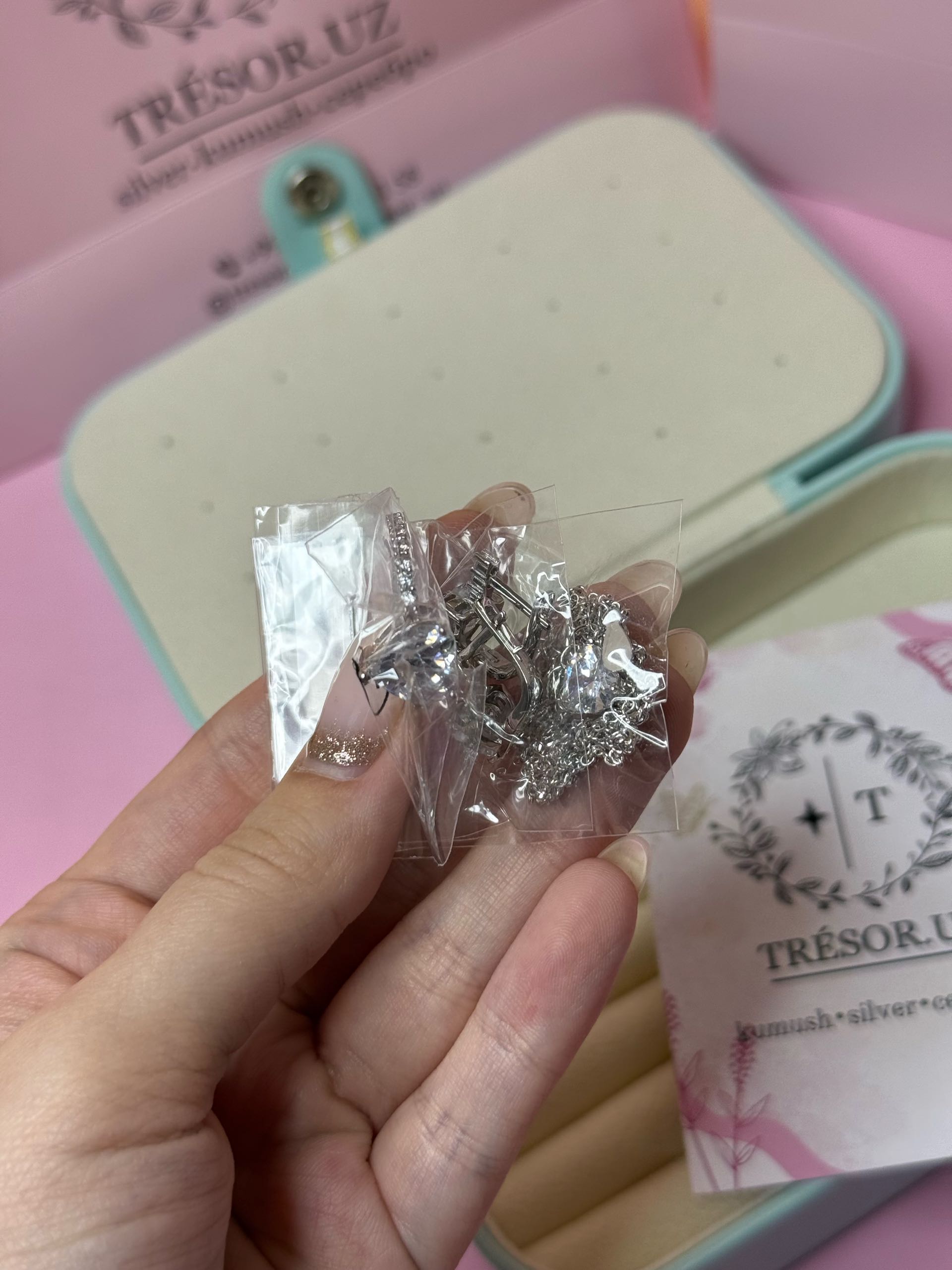 набор сердечки белые / 17